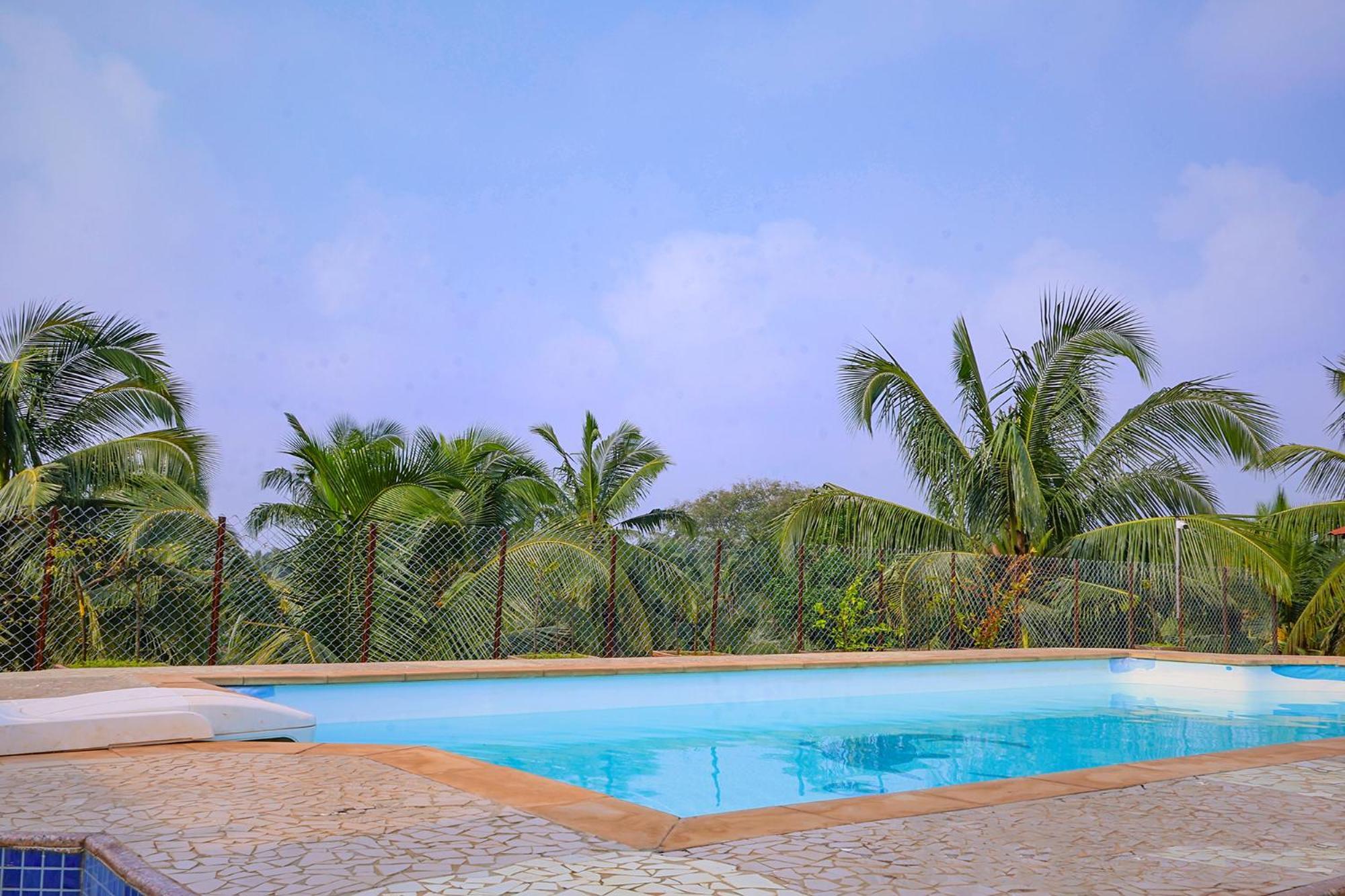 Fabescape Orient Royal Hotel กาลังกูติ ภายนอก รูปภาพ